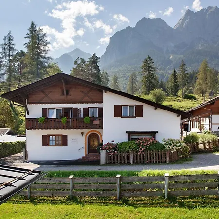 Apartment Waxensteinblick Grainau